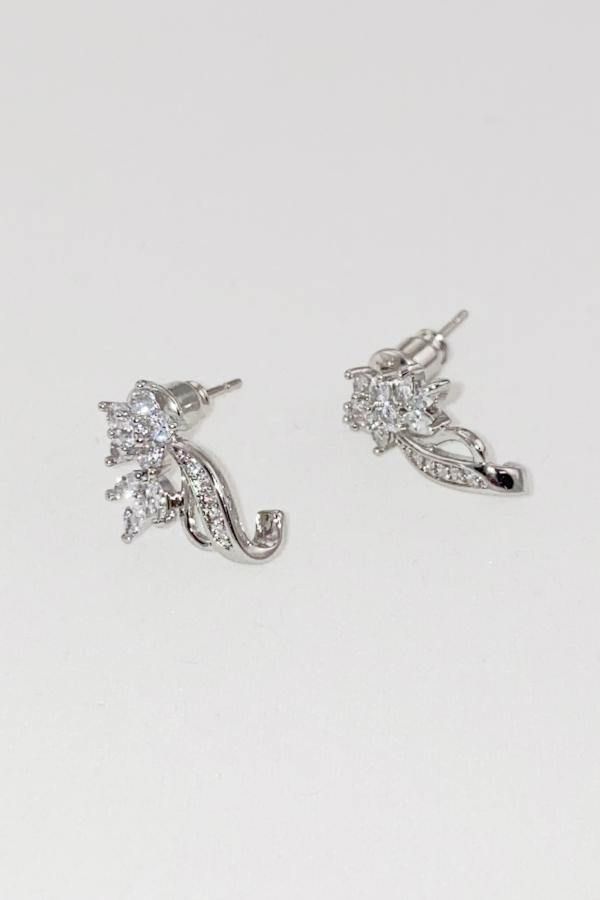 Floral Cubic Zirconia Stud Øredobber