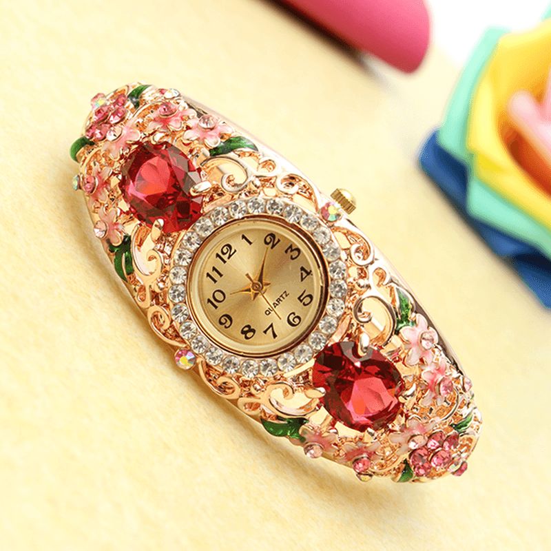 Deffrun Retro Stil Dame Armbånd Watch Flower Diamond Kvartsklokke