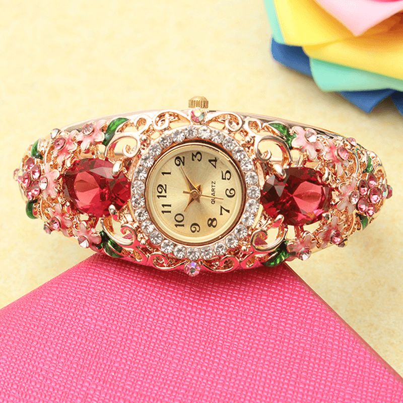 Deffrun Retro Stil Dame Armbånd Watch Flower Diamond Kvartsklokke