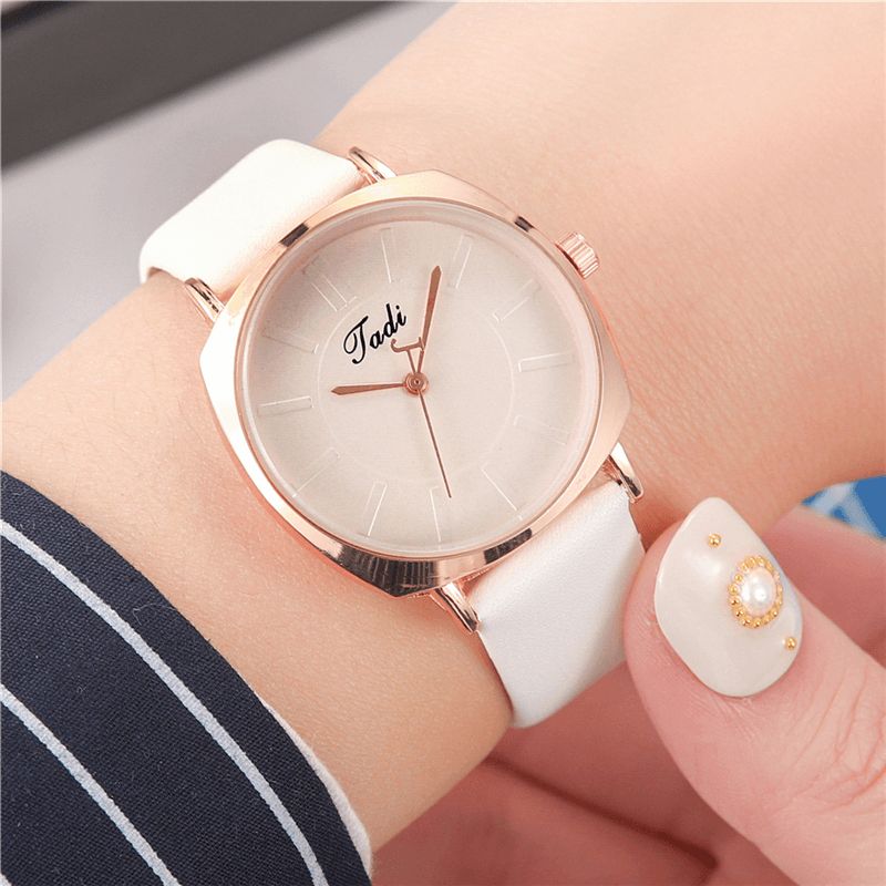 Enkel Elegant Trendy Dame Armbåndsur Rose Gull Legering Case Leather Band Kvinne Quartz Klokker