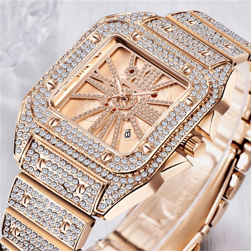 Mote Elegant Alloy Kvartsklokke Diamond Cool Herre Watch Square Dial Shape Kvartsklokke