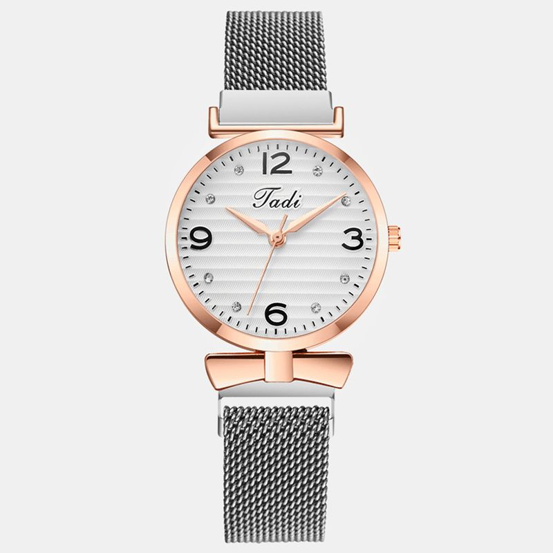 Trendy Enkel Elegant Design Wild Dame Klokker Legering Mesh Band Rose Gull Legering Case Kvartsklokke