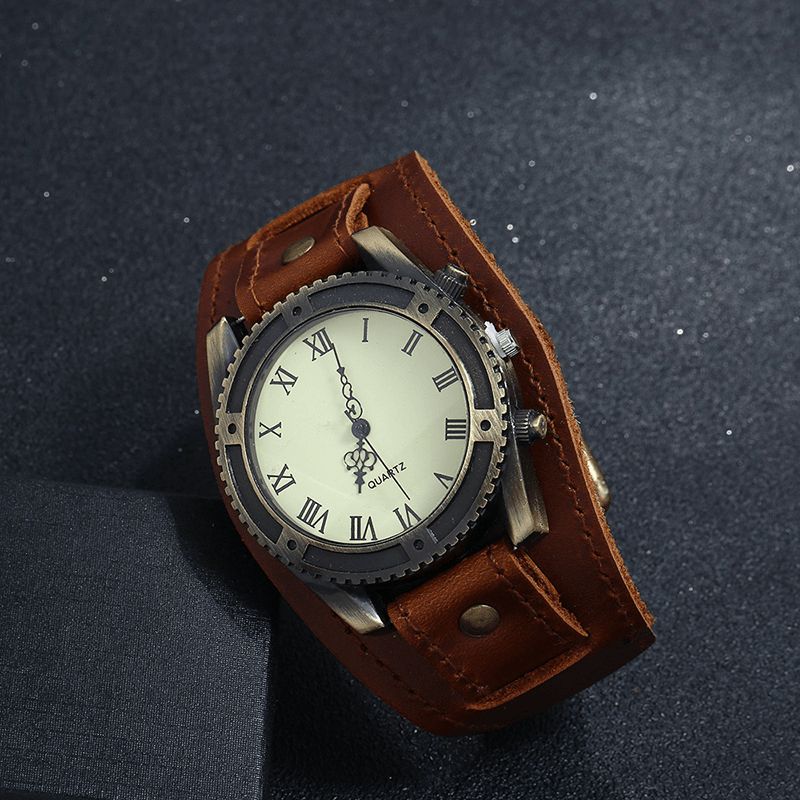 Vintage Cow Leather Armbånd Watch Justerbar Stropp Romertall Menn Kvartsklokke